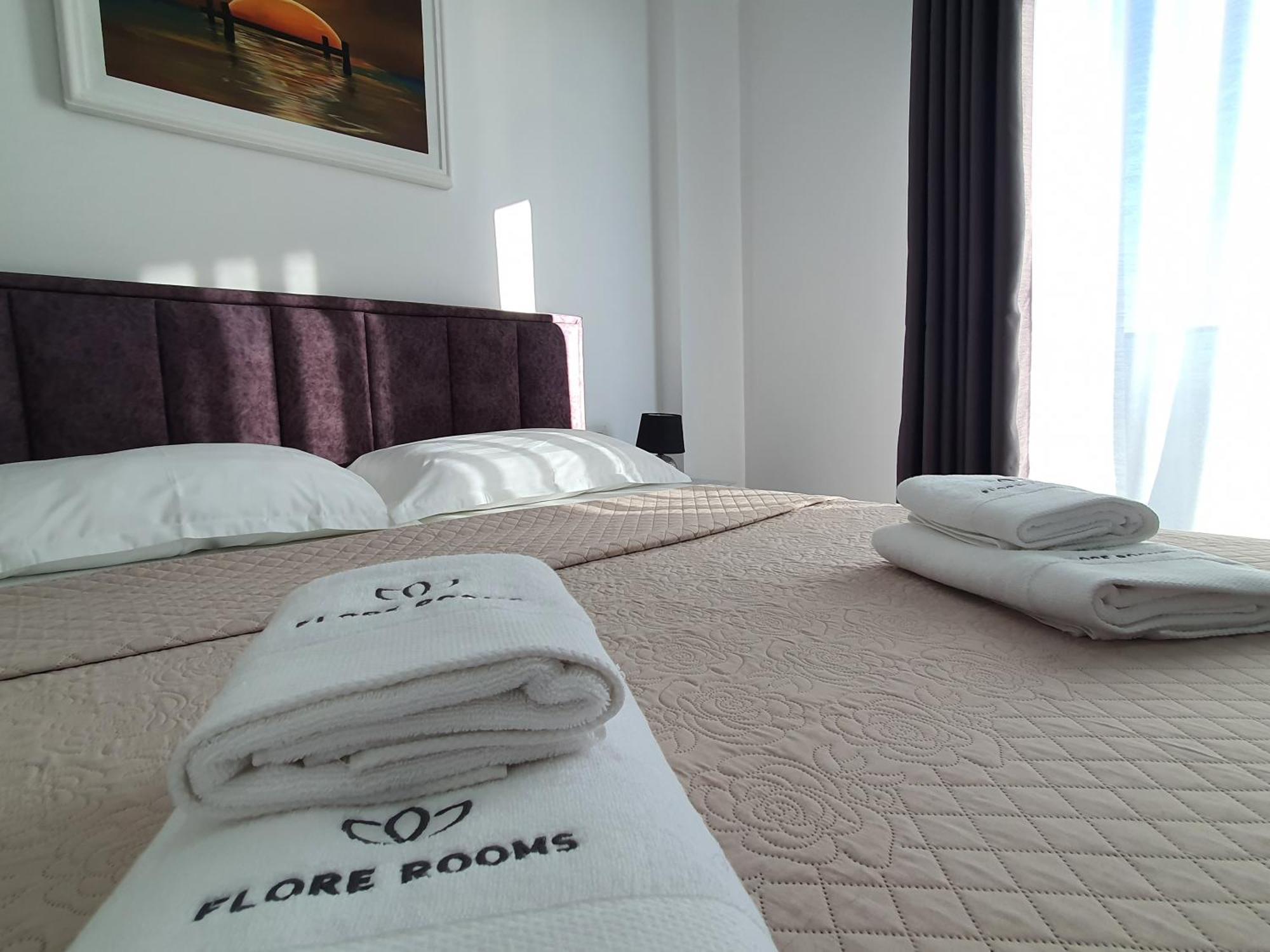סרנדה Flore Rooms מראה חיצוני תמונה