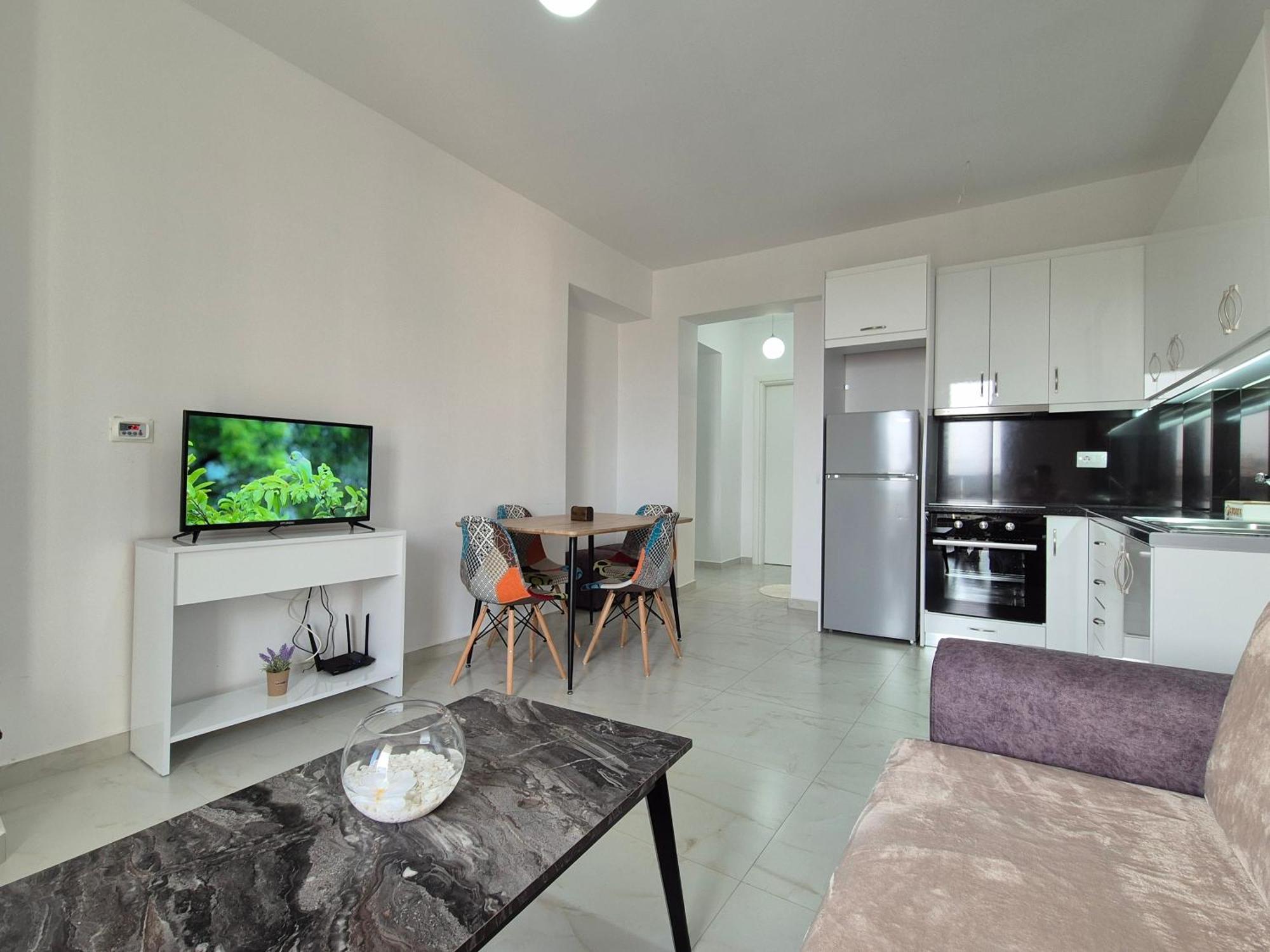 סרנדה Flore Rooms מראה חיצוני תמונה